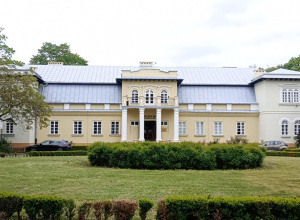 Dzieci odwiedzają Muzeum Regionalne