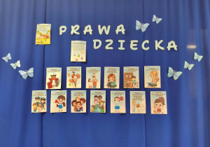 Dekoracja przedstawiająca prawa dziecka.