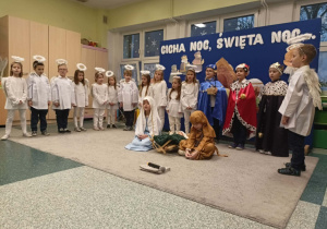 Anioły, Królowie i Święta Rodzina pięknie zaprezentowała swoje role.