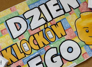 Dzień Klocków Lego w grupie Smerfy