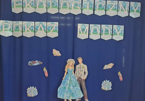 Dekoracja „Ekologiczny pokaz mody”.